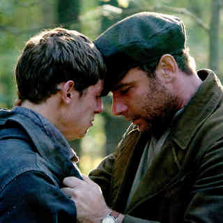 Defiance Picture 37