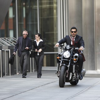 Desi Boyz Picture 8