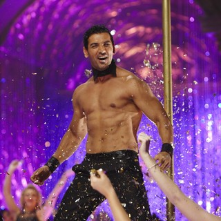 Desi Boyz Picture 11