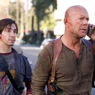 Live Free Or Die Hard Picture 8