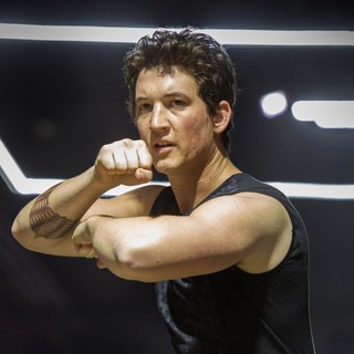Miles Teller stars as Peter in Summit Entertainment's Divergent (2014)