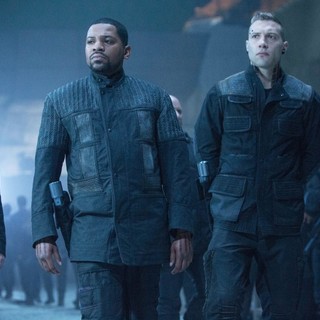 Divergent Picture 42