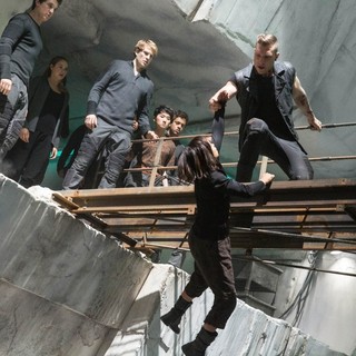 Miles Teller, Shailene Woodley, Zoe Kravitz and Jai Courtney in Summit Entertainment's Divergent (2014)