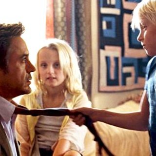 Robert Downey Jr., Jakob Ulrich, Naiia Ulrich in Warner Bros. Pictures' Due Date (2010)