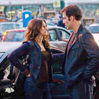 Julia Roberts stars as Claire Stenwick and Clive Owen stars as Ray Koval in Universal Pictures' Duplicity (2009)