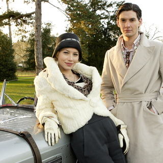 Easy Virtue Picture 3