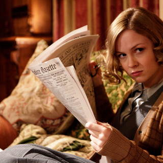 Easy Virtue Picture 8