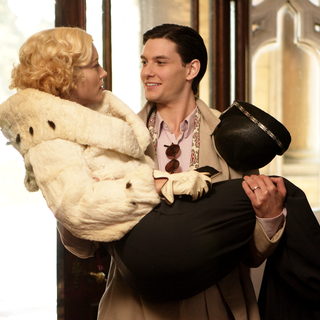 Easy Virtue Picture 11