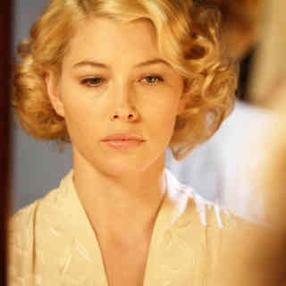 Easy Virtue Picture 27