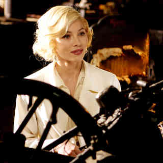 Easy Virtue Picture 35