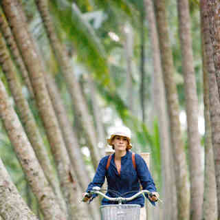 Julia Roberts stars as Elizabeth Gilbert in Columbia Pictures' Eat, Pray, Love (2010)