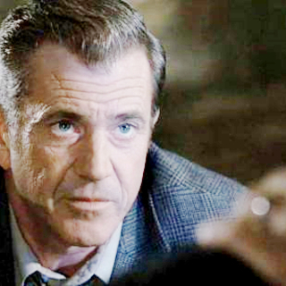 Edge Of Darkness Picture 7