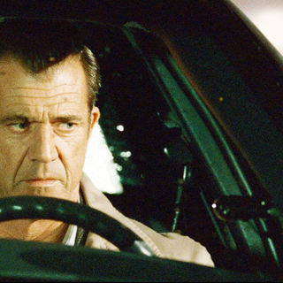 Edge Of Darkness Picture 18