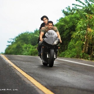 Ek Tha Tiger Picture 26