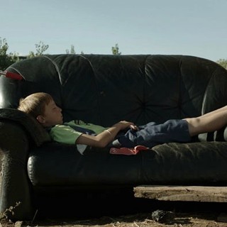 Electrick Children Picture 14