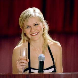 Kirsten Dunst as Claire Colburn in Paramount Pictures' ELIZABETHTOWN (2005)