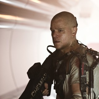 Matt Damon stars as Max in TriStar Pictures' Elysium (2013)