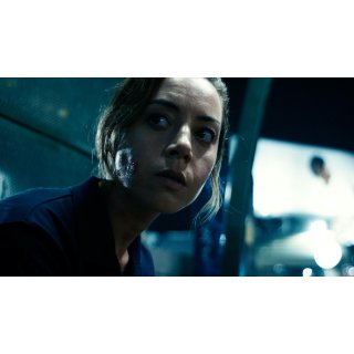 Emily The Criminal Picture 5