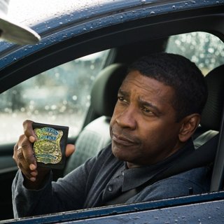 Denzel Washington stars as Robert McCall in Sony Pictures' The Equalizer 2 (2018)