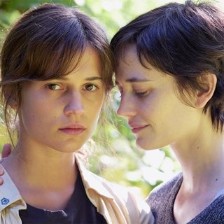 Alicia Vikander stars as Ines and Eva Green stars as Emilie in Lionsgate' Euphoria (2019)