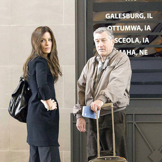 Kate Beckinsale stars as Amy and Robert De Niro stars as Frank in Miramax Films' Everybody's Fine (2009)