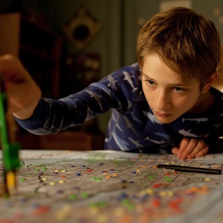 Thomas Horn stars as Oskar Schell in Warner Bros. Pictures' Extremely Loud and Incredibly Close (2012)