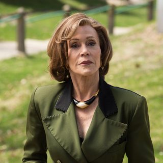 Jane Fonda in Vertical Entertainment's Fathers and Daughters (2016)