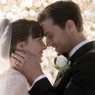 Fifty Shades Freed Picture 4