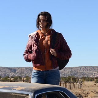 Eva Longoria in Magnolia Pictures' Frontera (2014)