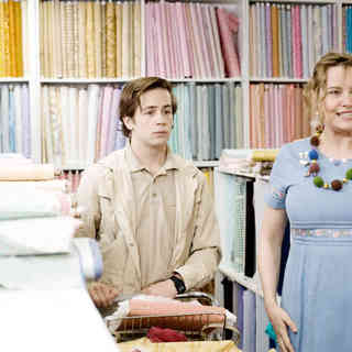 Michael Angarano stars as Benjamin and Jennifer Coolidge stars as Judith in Fox Searchlight Pictures' Gentlemen Broncos (2009). Photo credit by Seth Smoot.