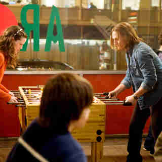 Jennifer Garner stars as Jenny and Matthew McConaughey stars as Connor in New Line Cinema's Ghosts of Girlfriends Past (2009)