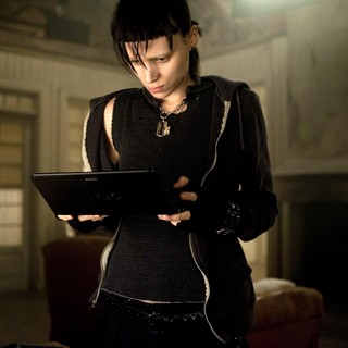 Girl With The Dragon Tattoo (2011), The Picture 58