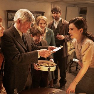 Guernsey Literary And Potato Peel Pie Society, The Picture 9