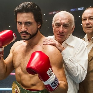 Edgar Ramirez, Robert De Niro and Ruben Blades in The Weinstein Company's Hands of Stone (2016)