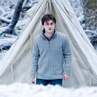 Daniel Radcliffe stars as Harry Potter in Warner Bros. Pictures' Harry Potter and the Deathly Hallows: Part I (2010)