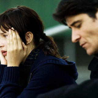 Alexia Fast stars as Julie and Goran Visnjic stars as David in E1 Entertainment's Helen (2010)