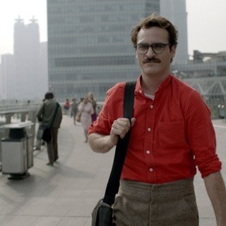 Joaquin Phoenix stars as Theodore in Warner Bros. Pictures' Her (2013)
