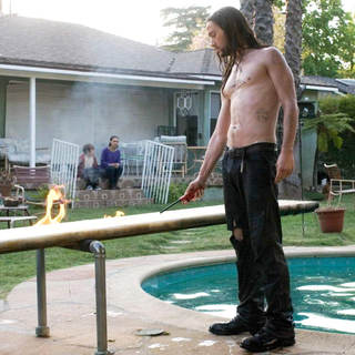 Hesher Picture 7