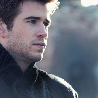 Liam Hemsworth stars as Gale Hawthorne in Lionsgate Films' The Hunger Games: Mockingjay, Part 1 (2014)
