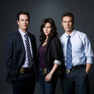 Mark-Paul Gosselaar, Carla Gugino and Kevin Alejandro in TNT's Hide (2011)