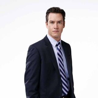 Mark-Paul Gosselaar in TNT's Hide (2011)