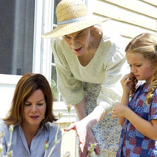 Marcia Gay Harden, Marian Seldes and Eulala Scheel in Monterey Media's Home (2009)