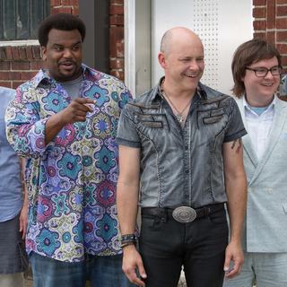 Hot Tub Time Machine 2 Picture 8
