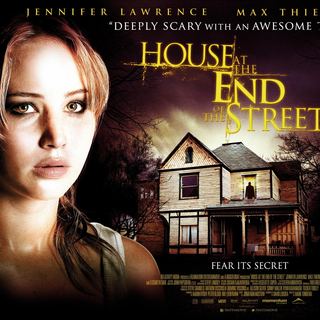 House At The End Of The Street Picture 17