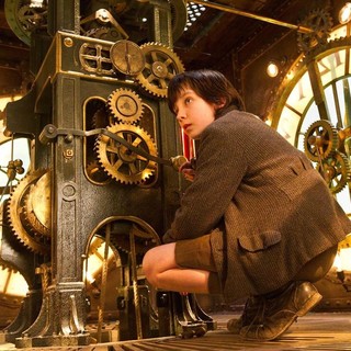 Asa Butterfield stars as Hugo Cabret in Paramount Pictures' Hugo (2011)