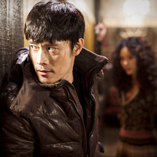 Byung-hun Lee stars as Kim Soo-hyeon in Magnet Releasing's I Saw the Devil (2011)