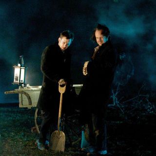 I Sell The Dead Picture 6