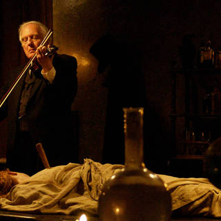 I Sell The Dead Picture 8