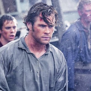 In The Heart Of The Sea Picture 2
