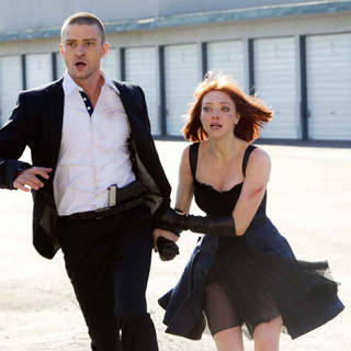 Justin Timberlake stars as Will Salas and Amanda Seyfried stars as Sylvia Weis in 20th Century Fox's In Time (2011)